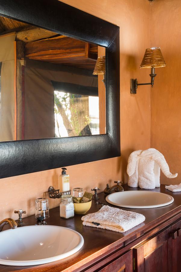 Royal Zambezi Lodge Mafuta Екстериор снимка