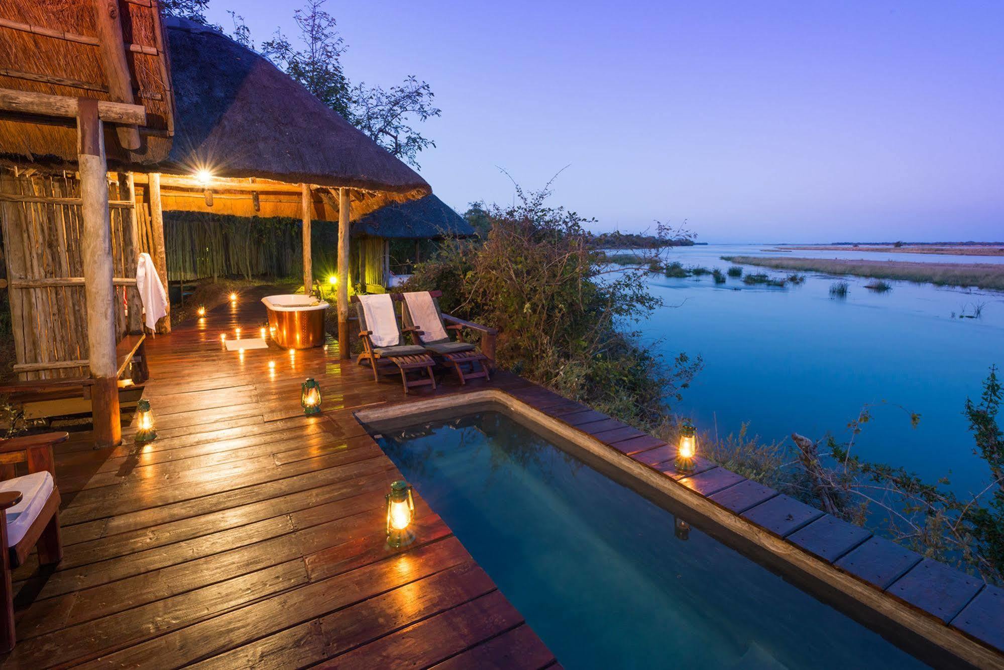 Royal Zambezi Lodge Mafuta Екстериор снимка
