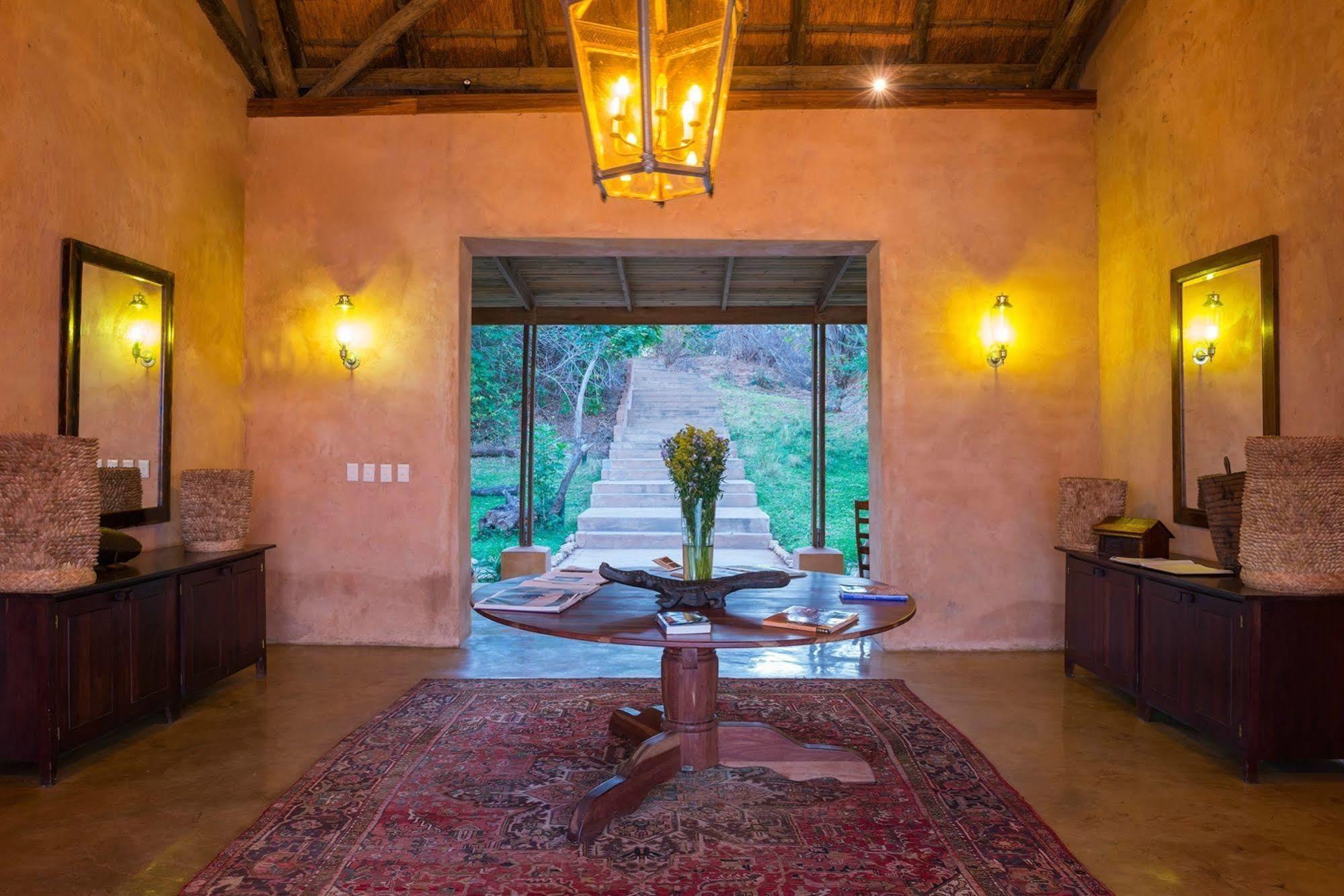 Royal Zambezi Lodge Mafuta Екстериор снимка